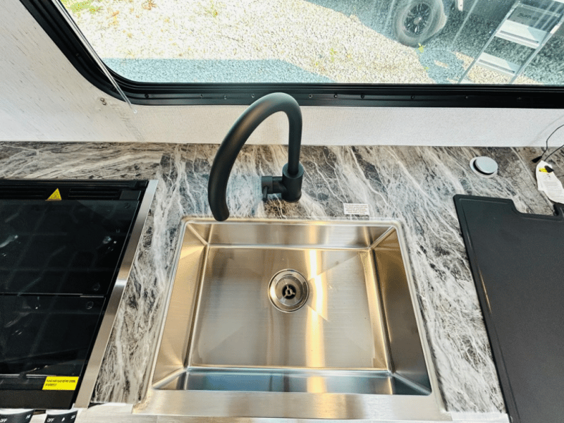 2022 Dutchmen 2022 Dutchmen Kodiak Ultra-Lite - thumbnail 20