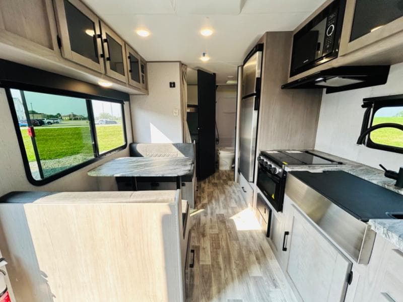 2022 Dutchmen 2022 Dutchmen Kodiak Ultra-Lite - thumbnail 27