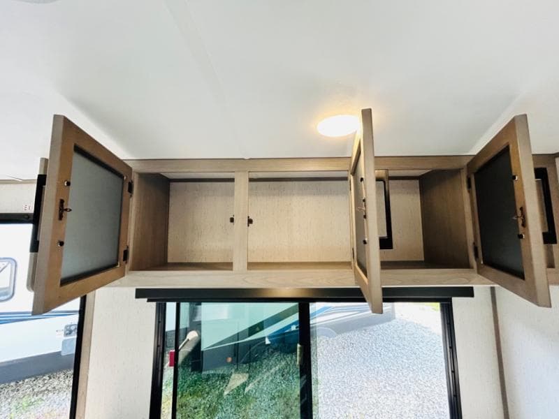 2022 Dutchmen 2022 Dutchmen Kodiak Ultra-Lite - thumbnail 31