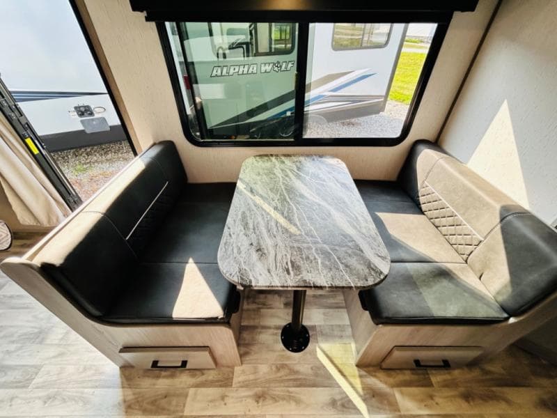 2022 Dutchmen 2022 Dutchmen Kodiak Ultra-Lite - thumbnail 32