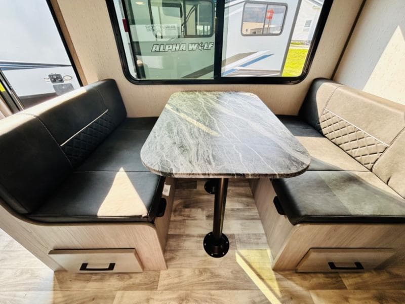 2022 Dutchmen 2022 Dutchmen Kodiak Ultra-Lite - thumbnail 33