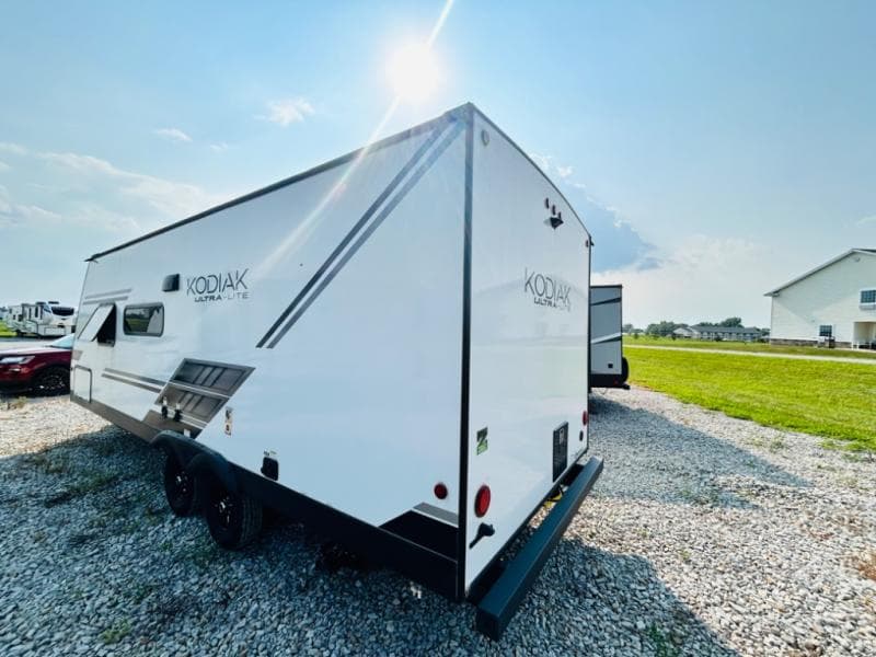 2022 Dutchmen 2022 Dutchmen Kodiak Ultra-Lite - thumbnail 48