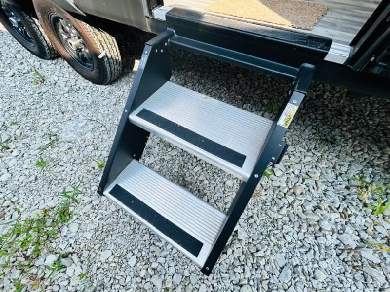 2022 Dutchmen 2022 Dutchmen Kodiak Ultra-Lite - thumbnail 54