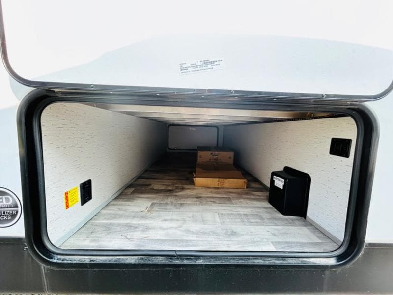 2022 Dutchmen 2022 Dutchmen Kodiak Ultra-Lite - thumbnail 56