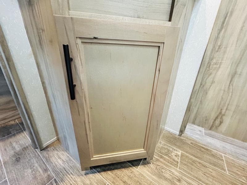 2021 Forest River 2021 Forest River Cherokee Alpha Wolf - thumbnail 40