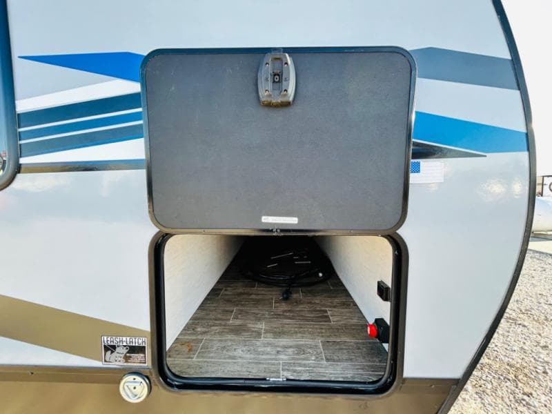 2021 Forest River 2021 Forest River Cherokee Alpha Wolf - thumbnail 65