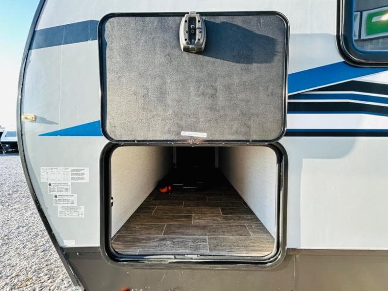 2021 Forest River 2021 Forest River Cherokee Alpha Wolf - thumbnail 70