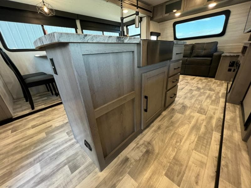 2022 Dutchmen 2022 Dutchmen Kodiak Ultimate - thumbnail 25