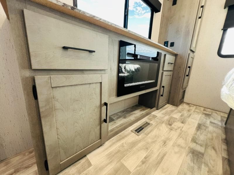 2022 Dutchmen 2022 Dutchmen Kodiak Ultimate - thumbnail 47