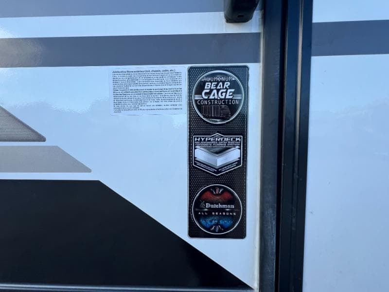 2022 Dutchmen 2022 Dutchmen Kodiak Ultimate - thumbnail 68