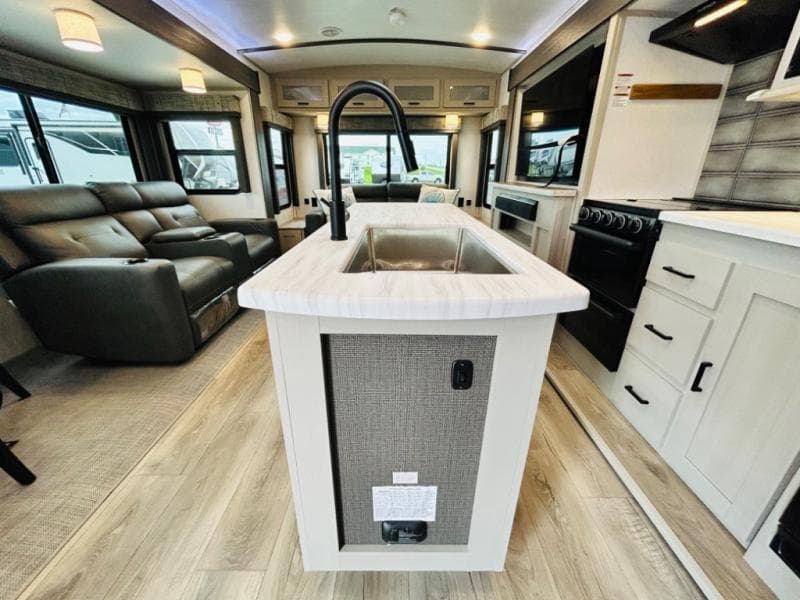 2023 Forest River 2023 Forest River Salem Hemisphere - thumbnail 31