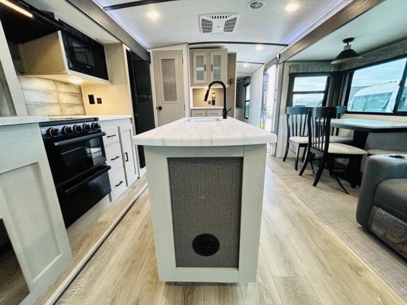 2023 Forest River 2023 Forest River Salem Hemisphere - thumbnail 32