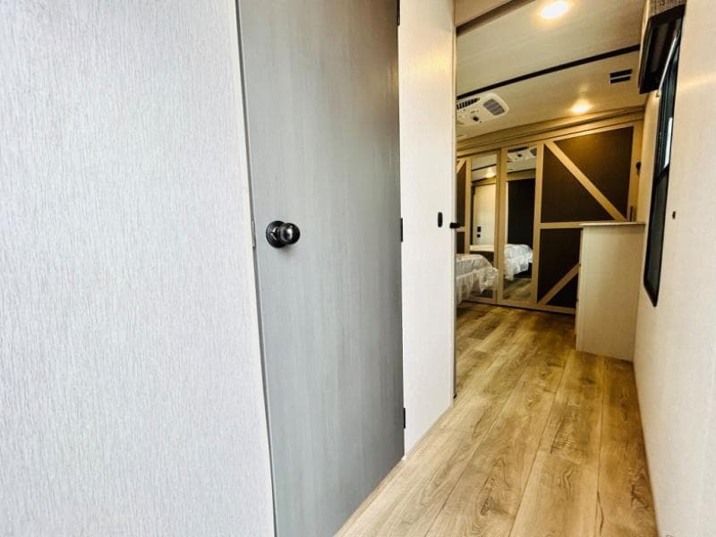 2023 Forest River 2023 Forest River Salem Hemisphere - thumbnail 56