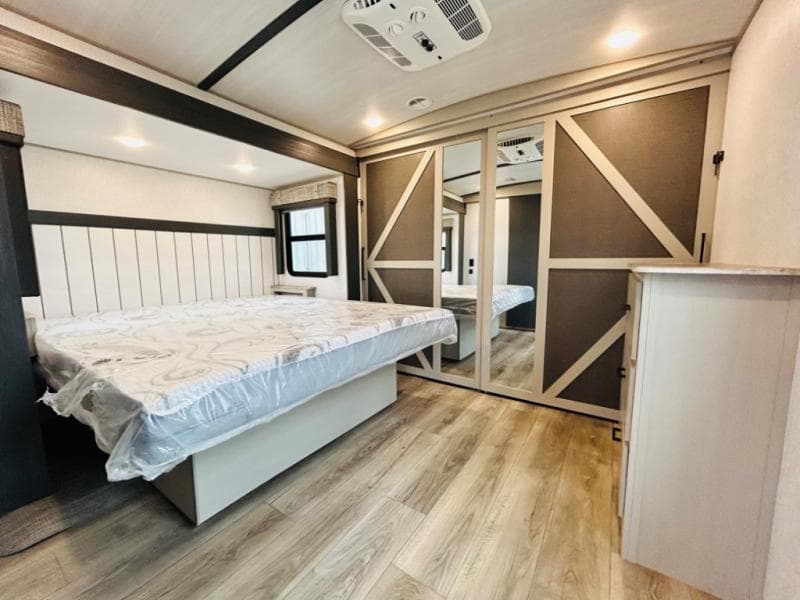 2023 Forest River 2023 Forest River Salem Hemisphere - thumbnail 57