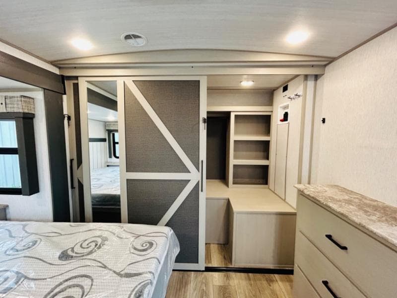 2023 Forest River 2023 Forest River Salem Hemisphere - thumbnail 61