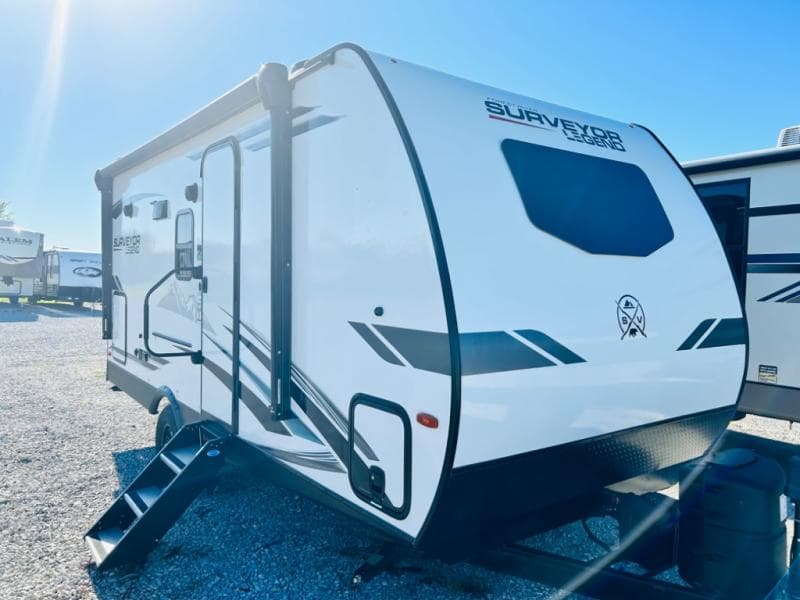 2022 Forest River 2022 Forest River Surveyor Legend - thumbnail 2