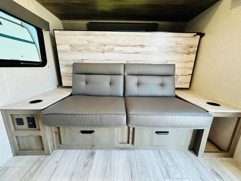 2022 Forest River 2022 Forest River Surveyor Legend - thumbnail 7