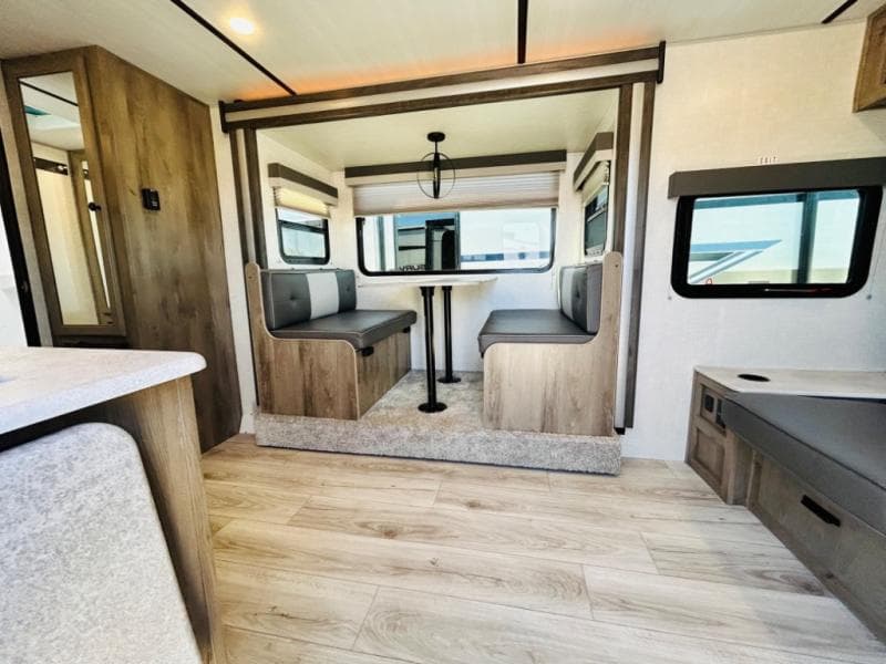 2022 Forest River 2022 Forest River Surveyor Legend - thumbnail 13