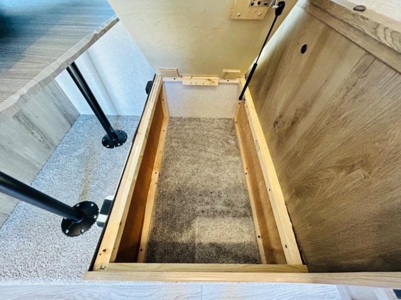 2022 Forest River 2022 Forest River Surveyor Legend - thumbnail 17