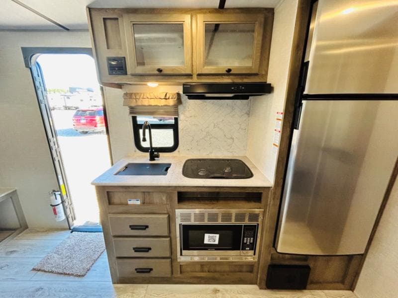 2022 Forest River 2022 Forest River Surveyor Legend - thumbnail 21