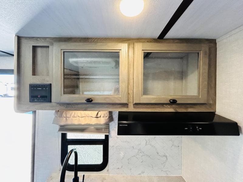 2022 Forest River 2022 Forest River Surveyor Legend - thumbnail 22