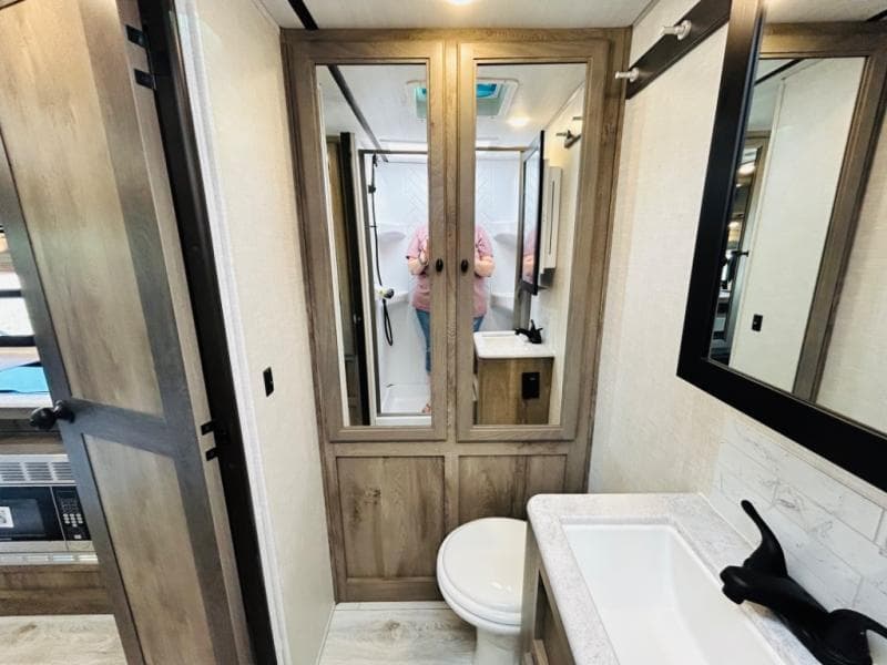 2022 Forest River 2022 Forest River Surveyor Legend - thumbnail 35