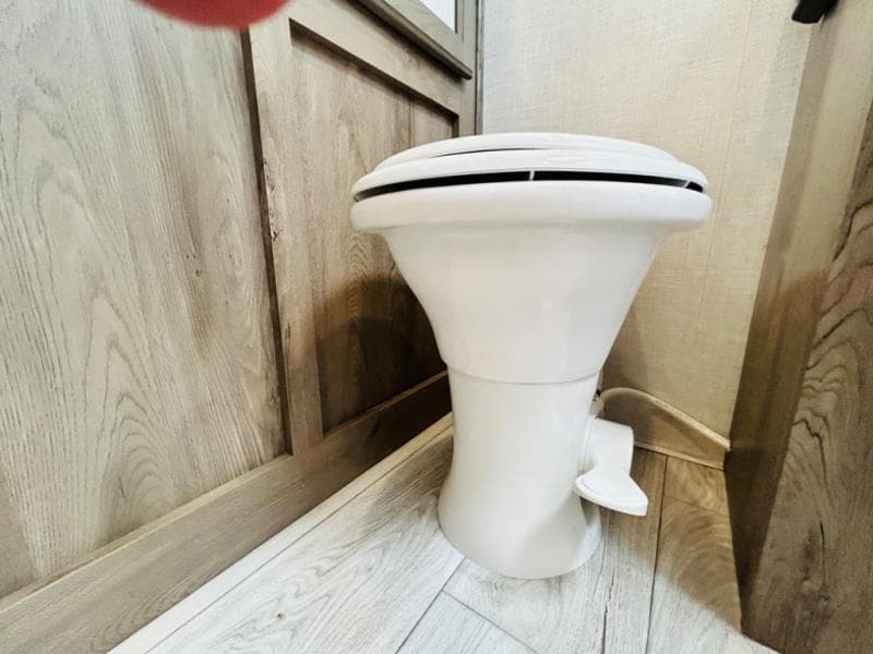 2022 Forest River 2022 Forest River Surveyor Legend - thumbnail 43