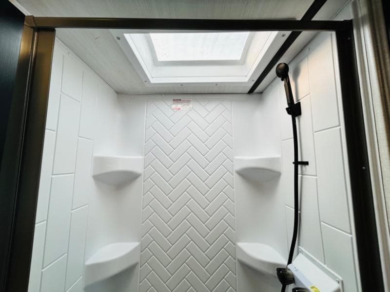 2022 Forest River 2022 Forest River Surveyor Legend - thumbnail 44