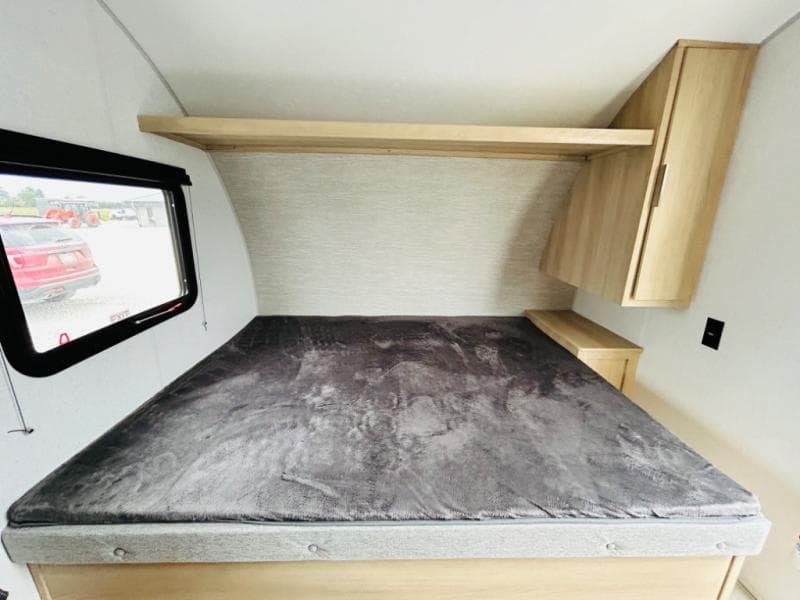 2024 Forest River 2024 Forest River Wildwood FSX - thumbnail 6