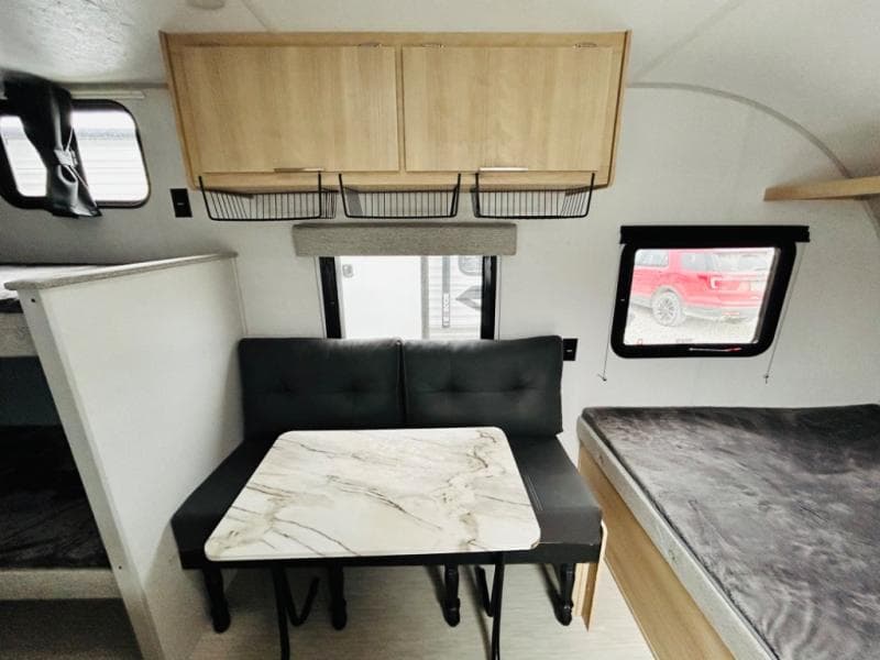 2024 Forest River 2024 Forest River Wildwood FSX - thumbnail 10