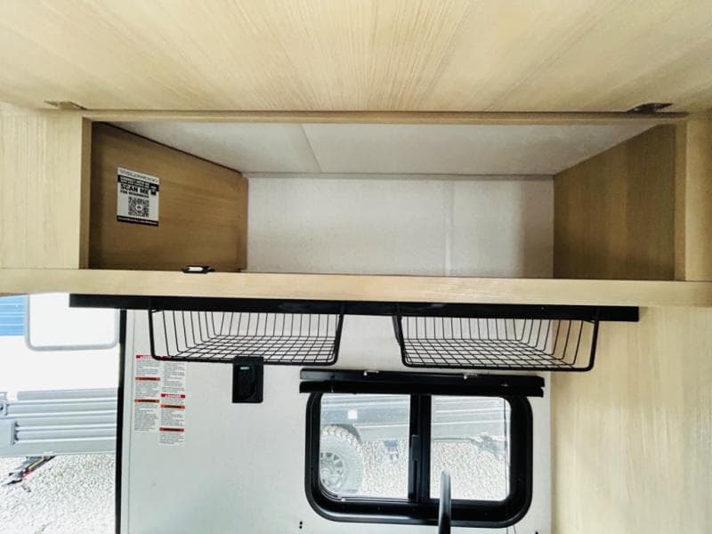 2024 Forest River 2024 Forest River Wildwood FSX - thumbnail 16