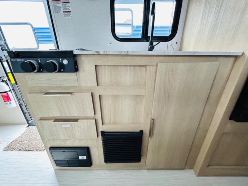 2024 Forest River 2024 Forest River Wildwood FSX - thumbnail 20