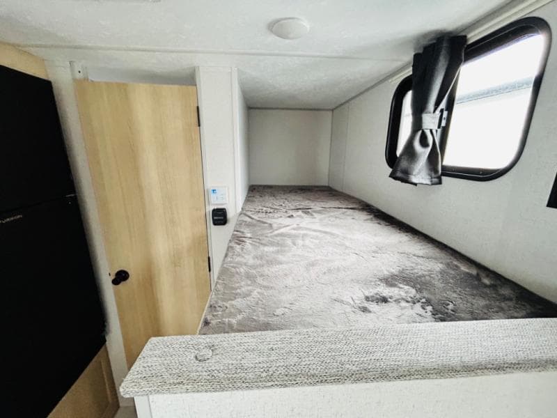 2024 Forest River 2024 Forest River Wildwood FSX - thumbnail 26