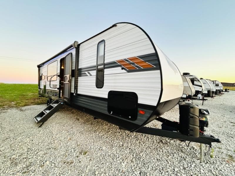 2022 Forest River 2022 Forest River Wildwood - thumbnail 3