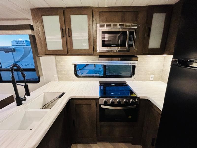 2022 Forest River 2022 Forest River Wildwood - thumbnail 21