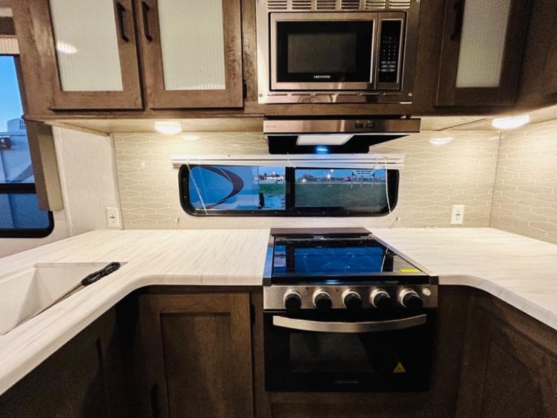 2022 Forest River 2022 Forest River Wildwood - thumbnail 23