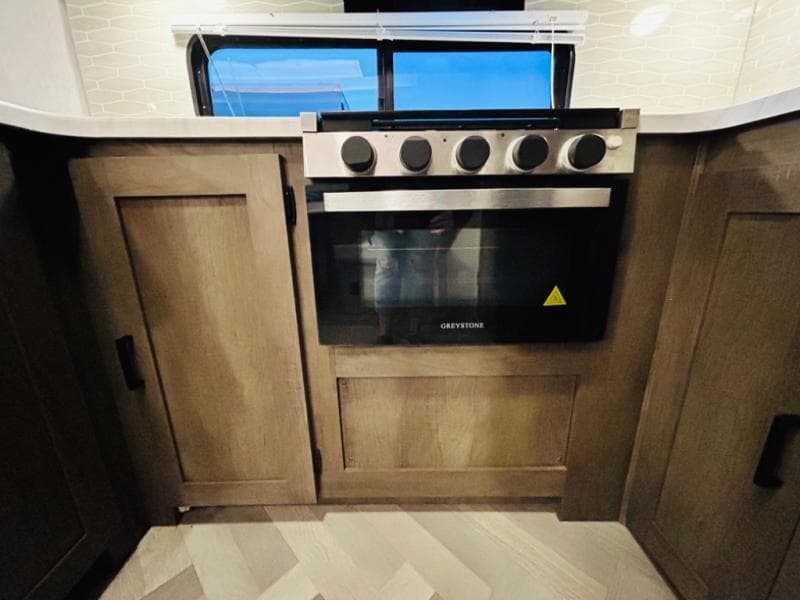 2022 Forest River 2022 Forest River Wildwood - thumbnail 25