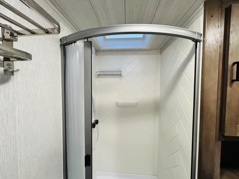 2022 Forest River 2022 Forest River Wildwood - thumbnail 44