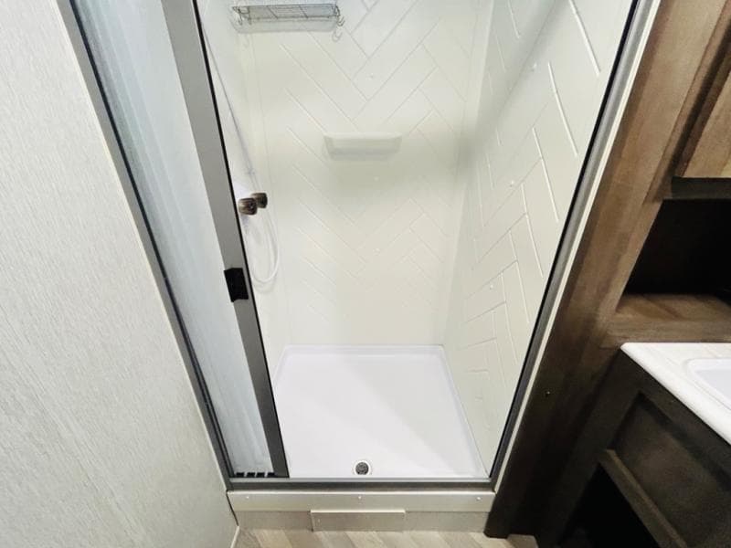 2022 Forest River 2022 Forest River Wildwood - thumbnail 46