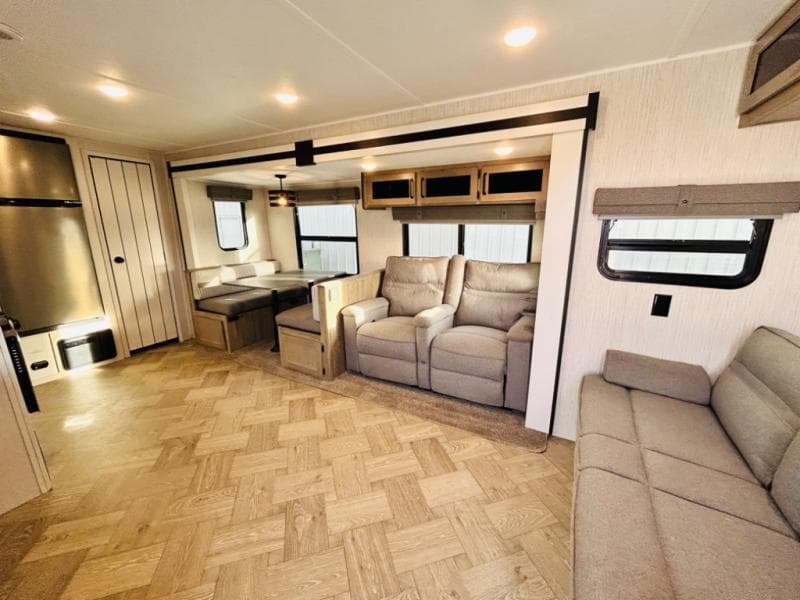 2022 Palomino 2022 Palomino Puma - thumbnail 3