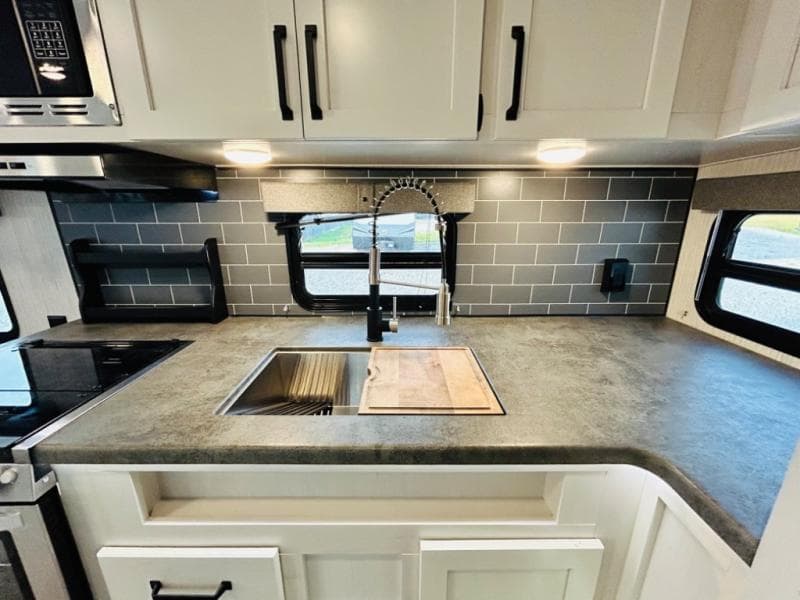 2022 Palomino 2022 Palomino Puma - thumbnail 25