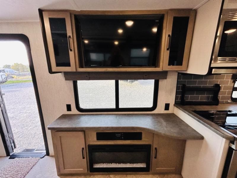 2022 Palomino 2022 Palomino Puma - thumbnail 35