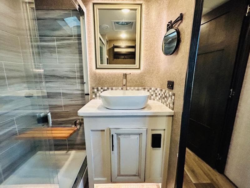 2022 Jayco 2022 Jayco North Point - thumbnail 36