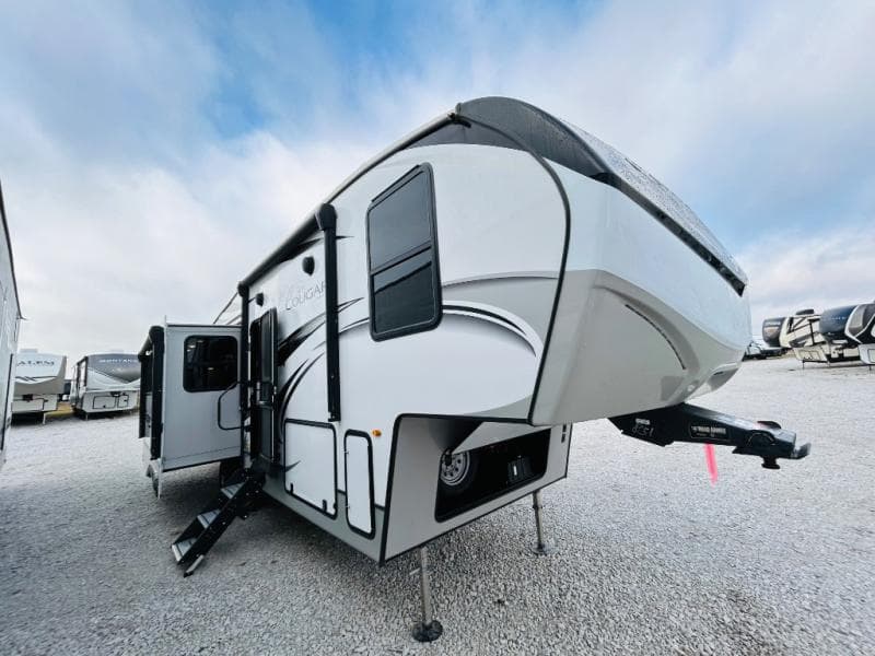 2022 Keystone 2022 Keystone Cougar - thumbnail 2