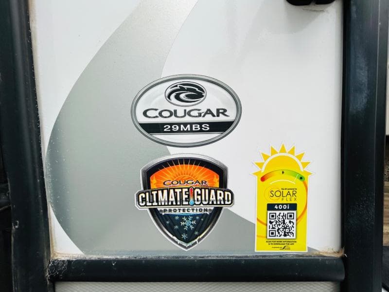 2022 Keystone 2022 Keystone Cougar - thumbnail 8