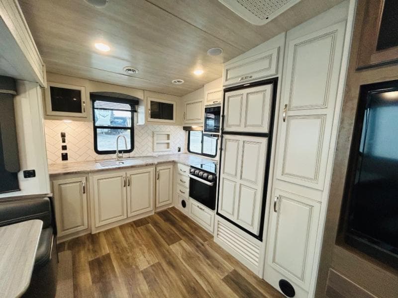 2022 Keystone 2022 Keystone Cougar - thumbnail 21