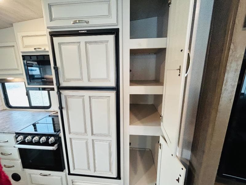 2022 Keystone 2022 Keystone Cougar - thumbnail 23