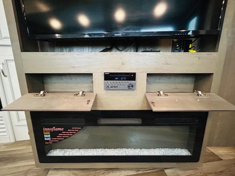 2022 Keystone 2022 Keystone Cougar - thumbnail 39