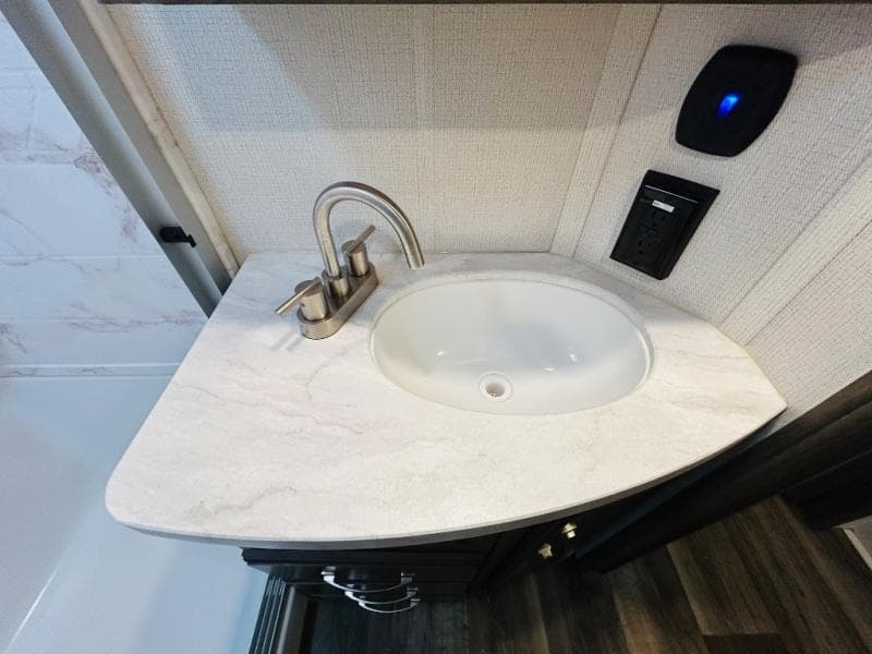 2022 Keystone 2022 Keystone Cougar - thumbnail 51