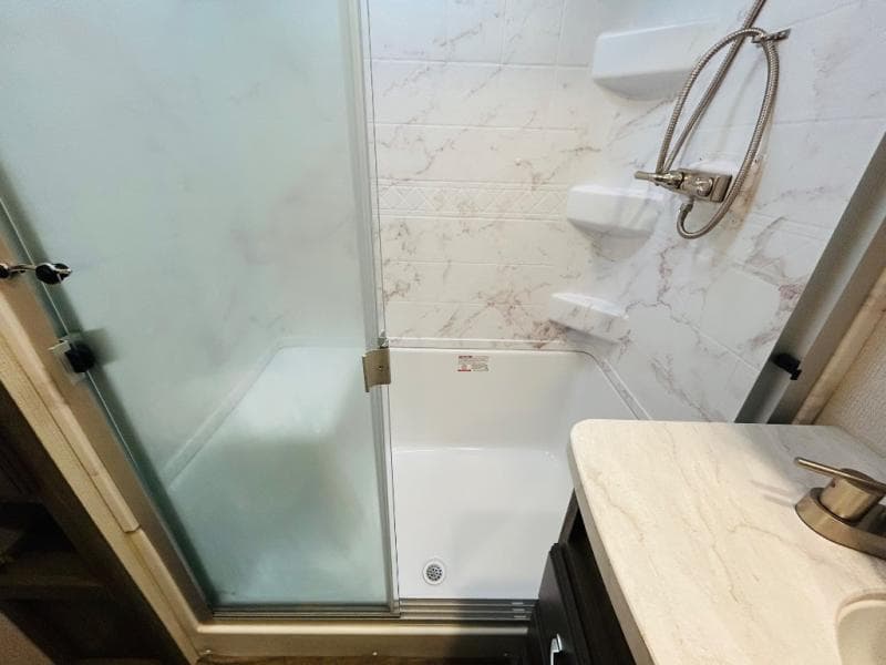 2022 Keystone 2022 Keystone Cougar - thumbnail 56